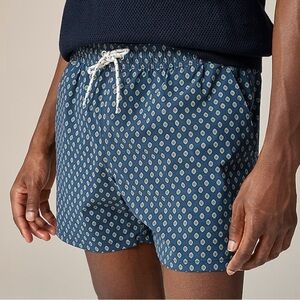 J. Crew classic 5” swim shorts . EUC size M